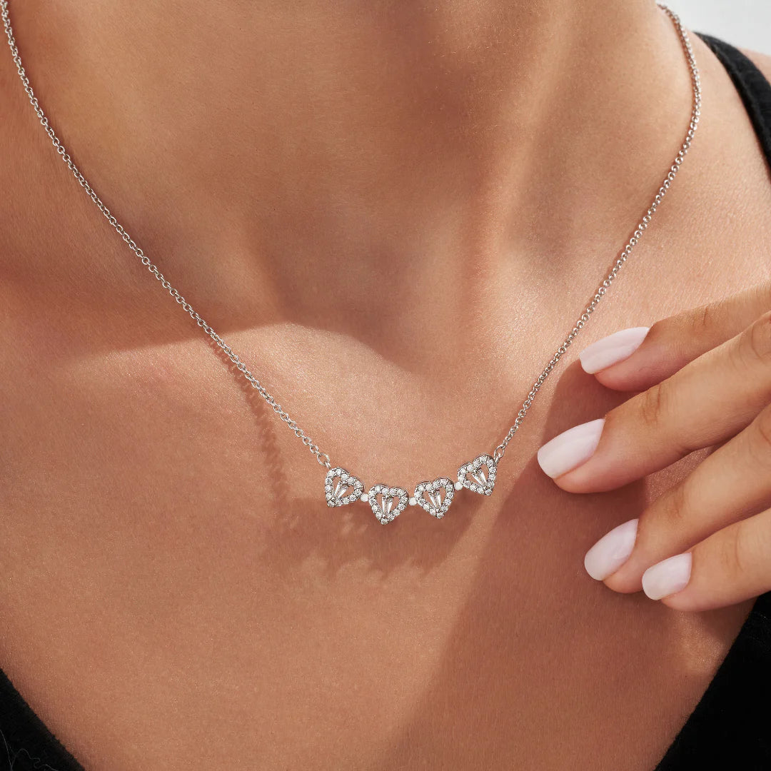 Collar convertible pétalo y corazones